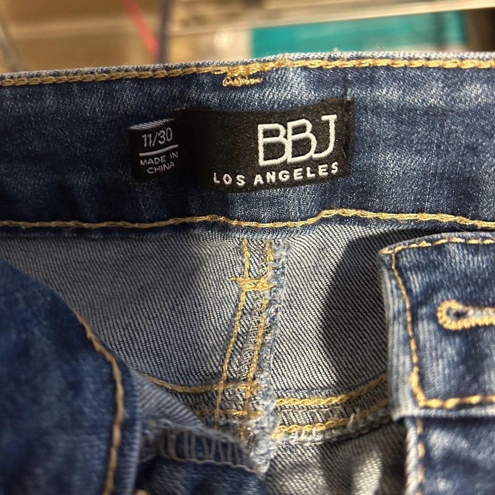 Jean shorts - Picture 2 of 3